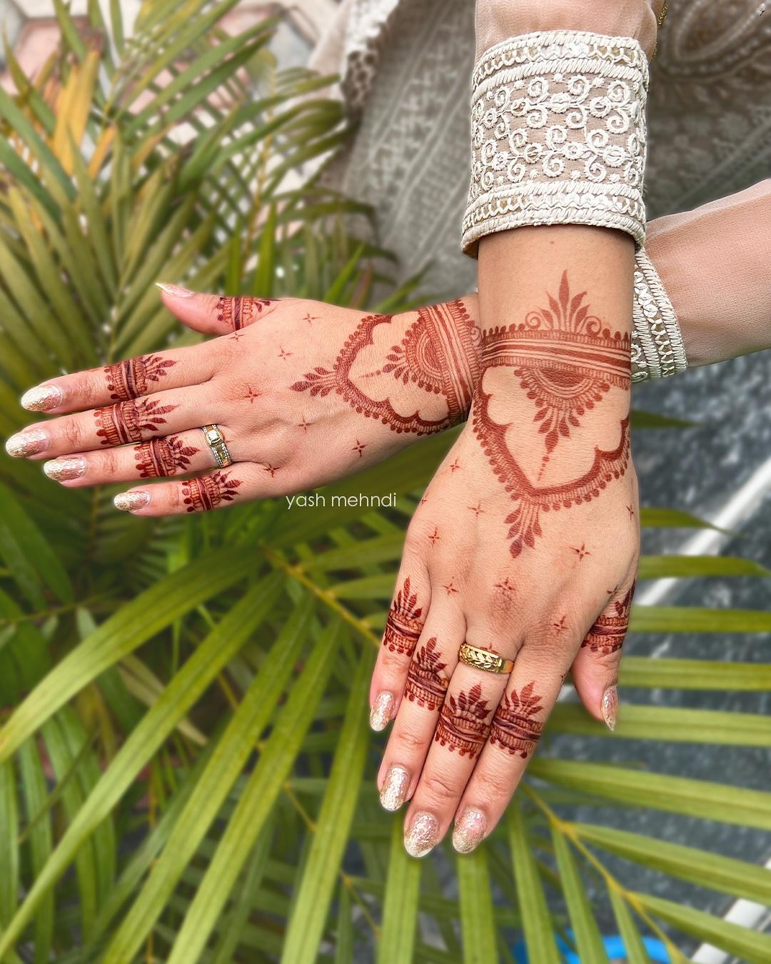 Arabic Simple Mehndi Design