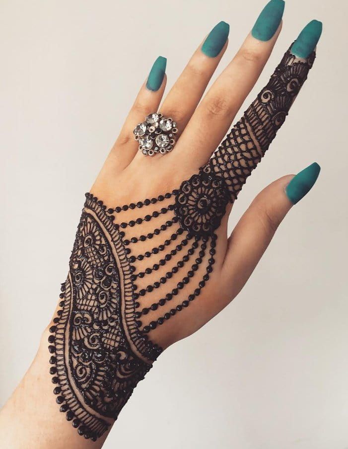 Bracelet Style Mehndi 5