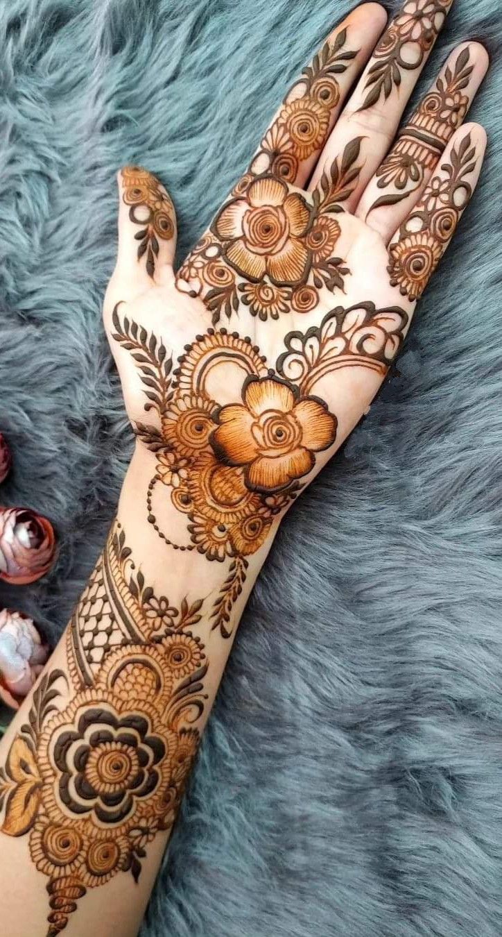 Floral Mehndi Design