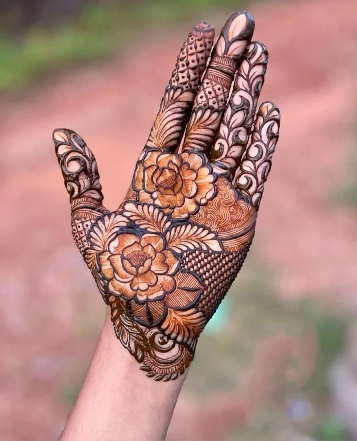 Floral Royal Mehndi Design 3